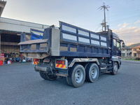 三菱ふそうスーパーグレートダンプ大型（10t）[写真02]