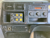 三菱ふそうスーパーグレートダンプ大型（10t）[写真36]