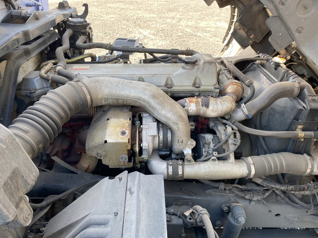 日野レンジャーセルフクレーン4段増トン（6t・8t）[写真27]