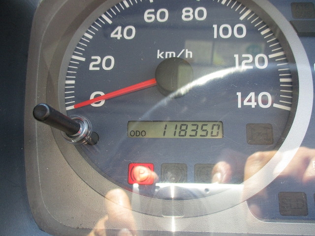 日野レンジャーアルミブロック中型（4t）[写真21]