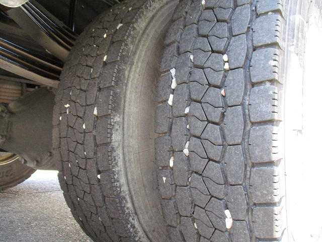 日野レンジャーアルミブロック中型（4t）[写真39]