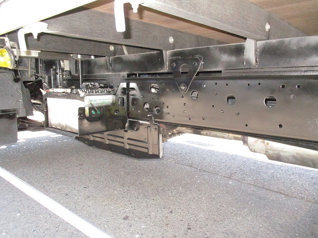 日野レンジャーアルミブロック中型（4t）[写真40]