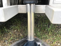 いすゞエルフクレーン5段小型（2t・3t）[写真12]