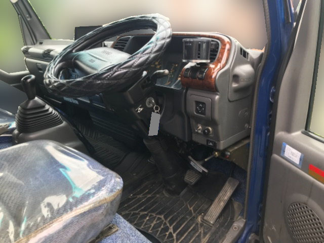 いすゞエルフクレーン5段小型（2t・3t）[写真21]