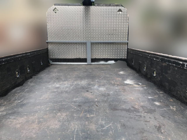 いすゞエルフクレーン5段小型（2t・3t）[写真05]