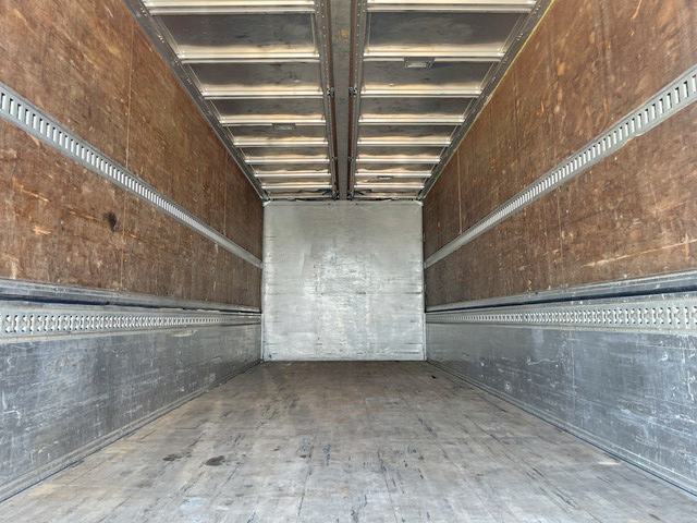 UDトラックスコンドルアルミウイング増トン（6t・8t）[写真11]