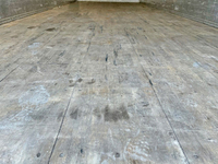 UDトラックスコンドルアルミウイング増トン（6t・8t）[写真16]