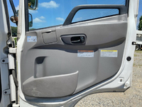 UDトラックスコンドルアルミウイング増トン（6t・8t）[写真28]