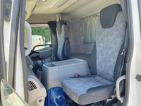 UDトラックスコンドルアルミウイング増トン（6t・8t）[写真30]