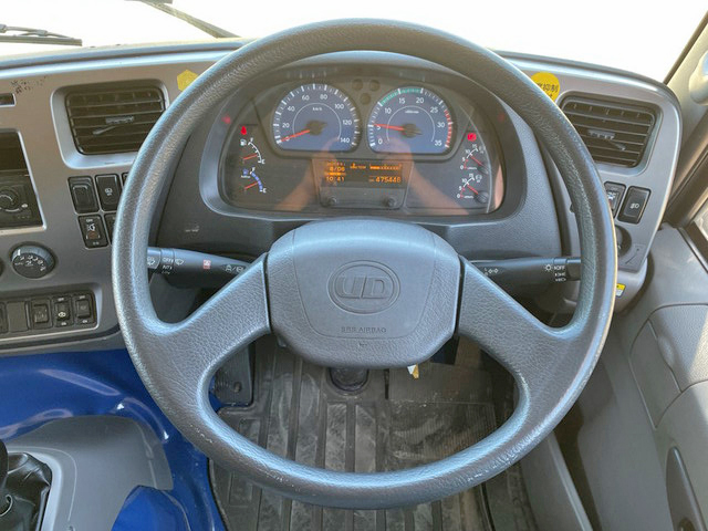 UDトラックスコンドルアルミウイング増トン（6t・8t）[写真36]