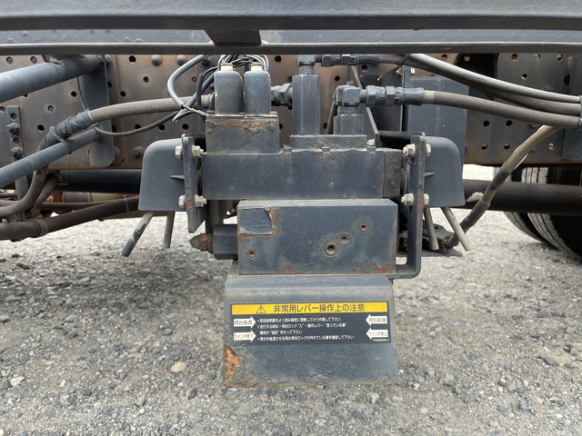 いすゞエルフセーフティローダー小型（2t・3t）[写真19]