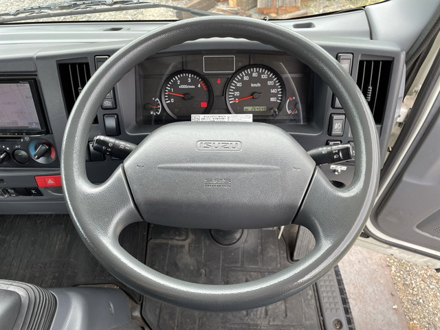 いすゞエルフセーフティローダー小型（2t・3t）[写真33]