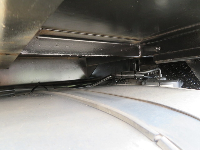 いすゞギガトレーラーヘッド（トラクターヘッド）大型（10t）[写真34]