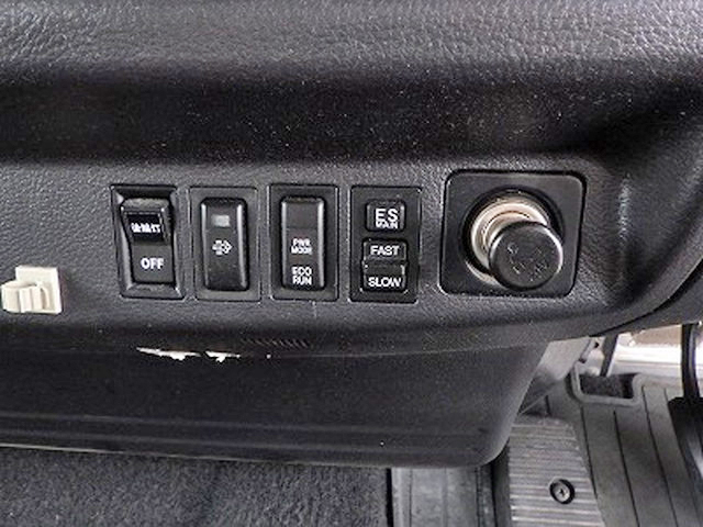 日野レンジャーアルミウイング中型（4t）[写真17]