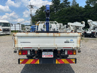 いすゞエルフクレーン3段小型（2t・3t）[写真10]