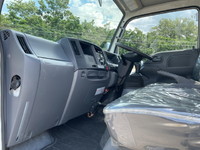 いすゞエルフクレーン3段小型（2t・3t）[写真32]