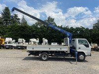 いすゞエルフクレーン3段小型（2t・3t）[写真07]