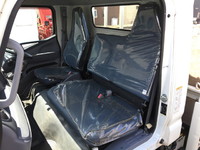 三菱ふそうキャンター平ボディ小型（2t・3t）[写真33]