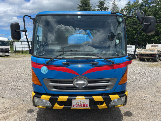 日野レンジャー汚泥吸引車中型（4t）[写真10]