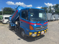 日野レンジャー汚泥吸引車中型（4t）[写真03]