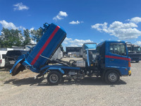 日野レンジャー汚泥吸引車中型（4t）[写真07]