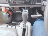 マツダタイタンダッシュアルミバン小型（2t・3t）[写真20]