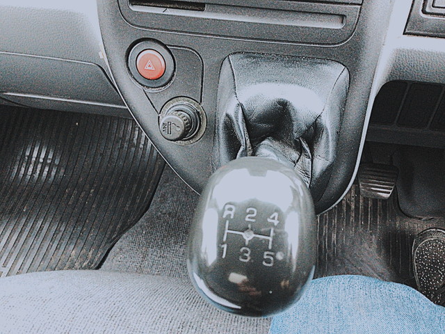 三菱ふそうキャンターパネルバン小型（2t・3t）[写真19]