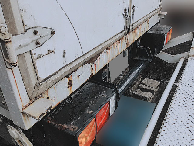 三菱ふそうキャンターパネルバン小型（2t・3t）[写真05]