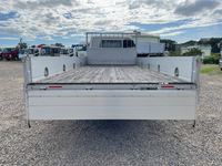 三菱ふそうファイターアルミブロック中型（4t）[写真12]