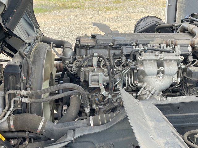 三菱ふそうファイターアルミブロック中型（4t）[写真23]