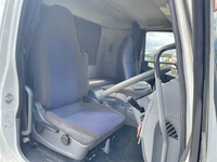 三菱ふそうファイターアルミブロック中型（4t）[写真28]