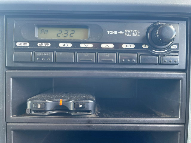 三菱ふそうファイターアルミブロック中型（4t）[写真36]