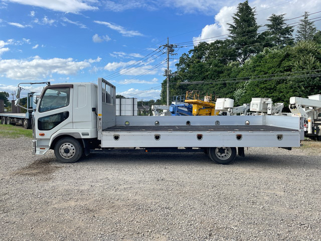 三菱ふそうファイターアルミブロック中型（4t）[写真06]