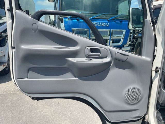 トヨタダイナ平ボディ小型（2t・3t）[写真26]