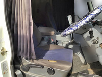 三菱ふそうファイターセーフティクレーン4段増トン（6t・8t）[写真26]