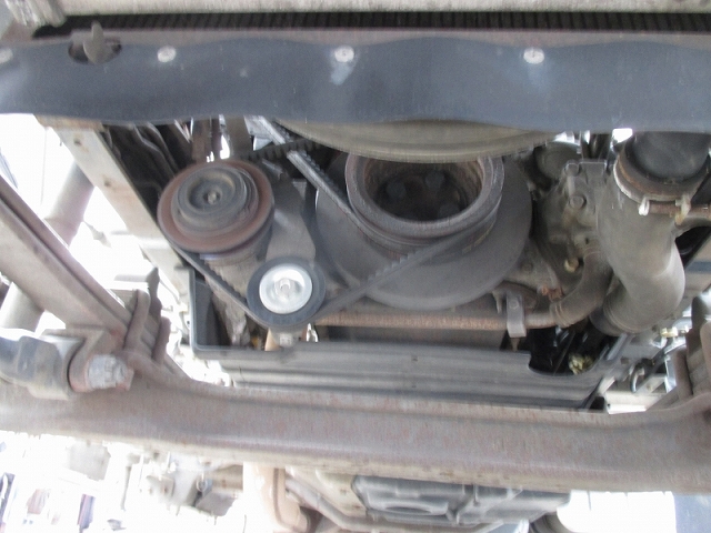 いすゞフォワードアルミウイング中型（4t）[写真15]