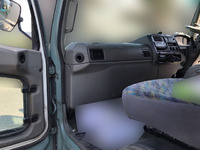 三菱ふそうファイターセルフクレーン3段増トン（6t・8t）[写真16]