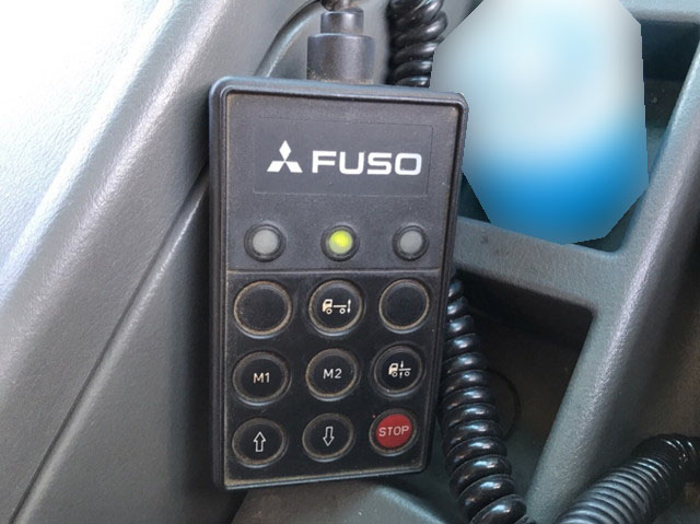 三菱ふそうファイターセルフクレーン3段増トン（6t・8t）[写真22]