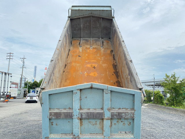 日野プロフィア深ダンプ（土砂禁ダンプ）大型（10t）[写真10]