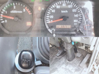 いすゞフォワード冷凍車（冷蔵車）中型（4t）[写真27]