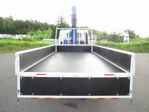 三菱ふそうキャンタークレーン4段小型（2t・3t）[写真25]