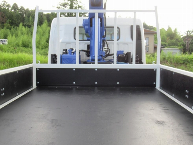 三菱ふそうキャンタークレーン4段小型（2t・3t）[写真26]