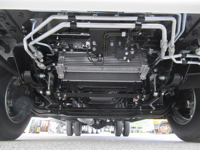 三菱ふそうキャンタークレーン4段小型（2t・3t）[写真34]