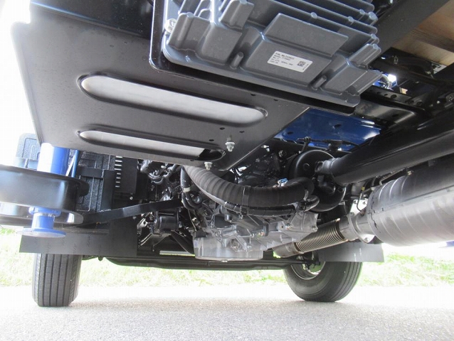 三菱ふそうキャンタークレーン4段小型（2t・3t）[写真37]