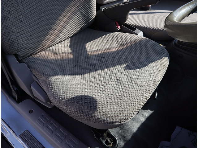 トヨタダイナクレーン3段小型（2t・3t）[写真27]