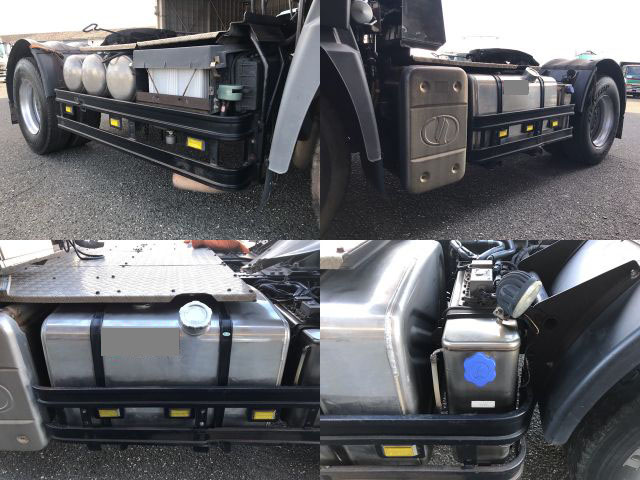 UDトラックスクオントレーラーヘッド（トラクターヘッド）大型（10t）[写真18]