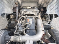 UDトラックスクオントレーラーヘッド（トラクターヘッド）大型（10t）[写真23]