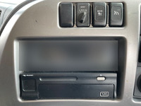 UDトラックスクオンアルミウイング大型（10t）[写真27]