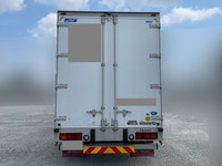 UDトラックスクオンアルミウイング大型（10t）[写真06]