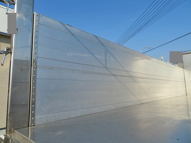 三菱ふそうファイターアルミブロック増トン（6t・8t）[写真22]